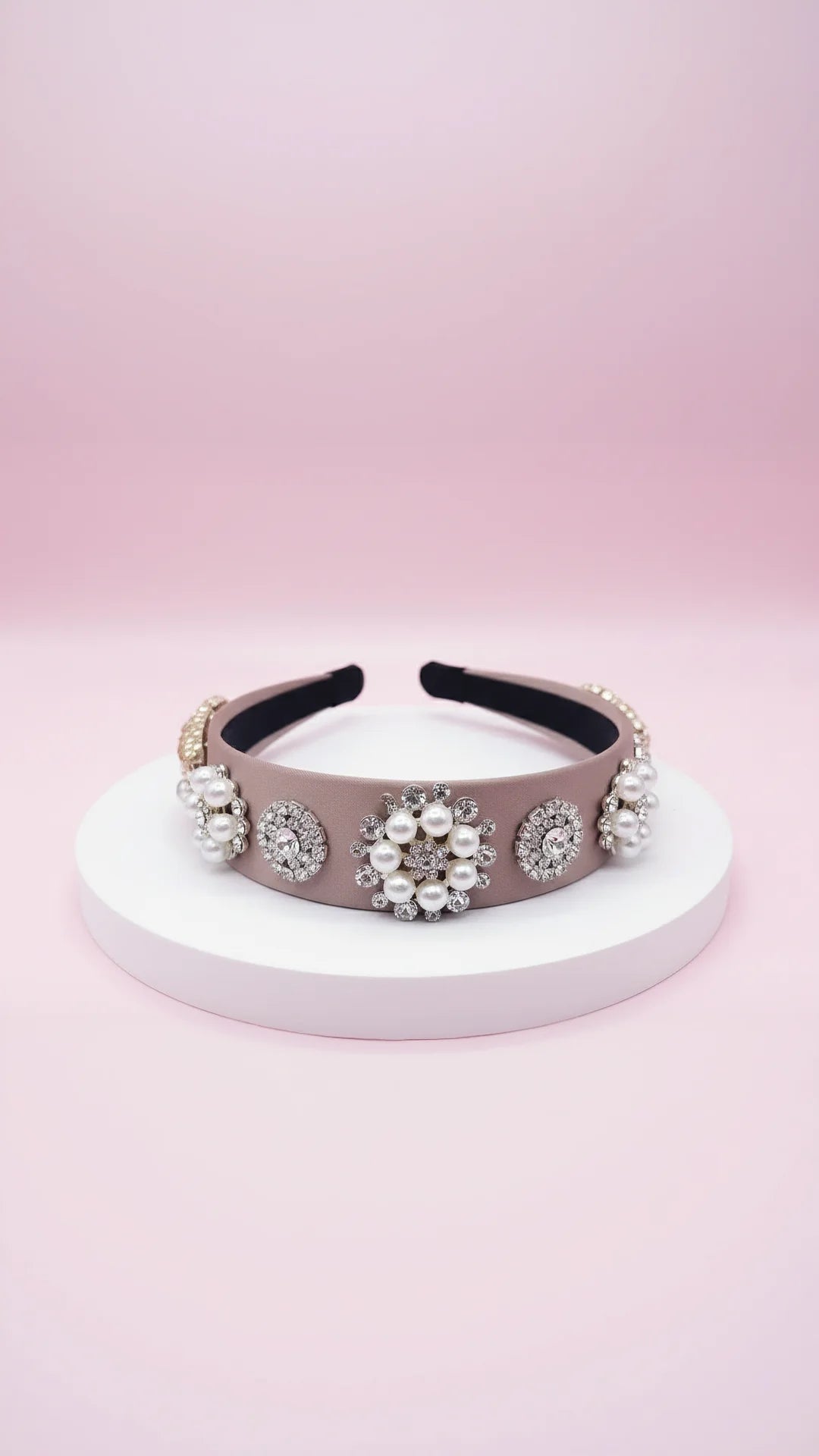 Women’s Pearl Cluster Statement Headband & Hair Band