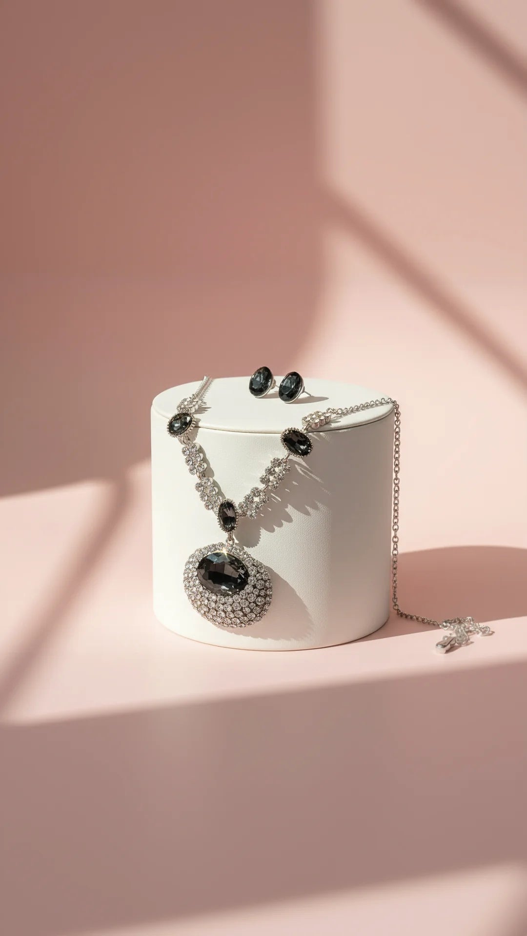 Oval Jewelled Crystal Necklace & Earrings Set