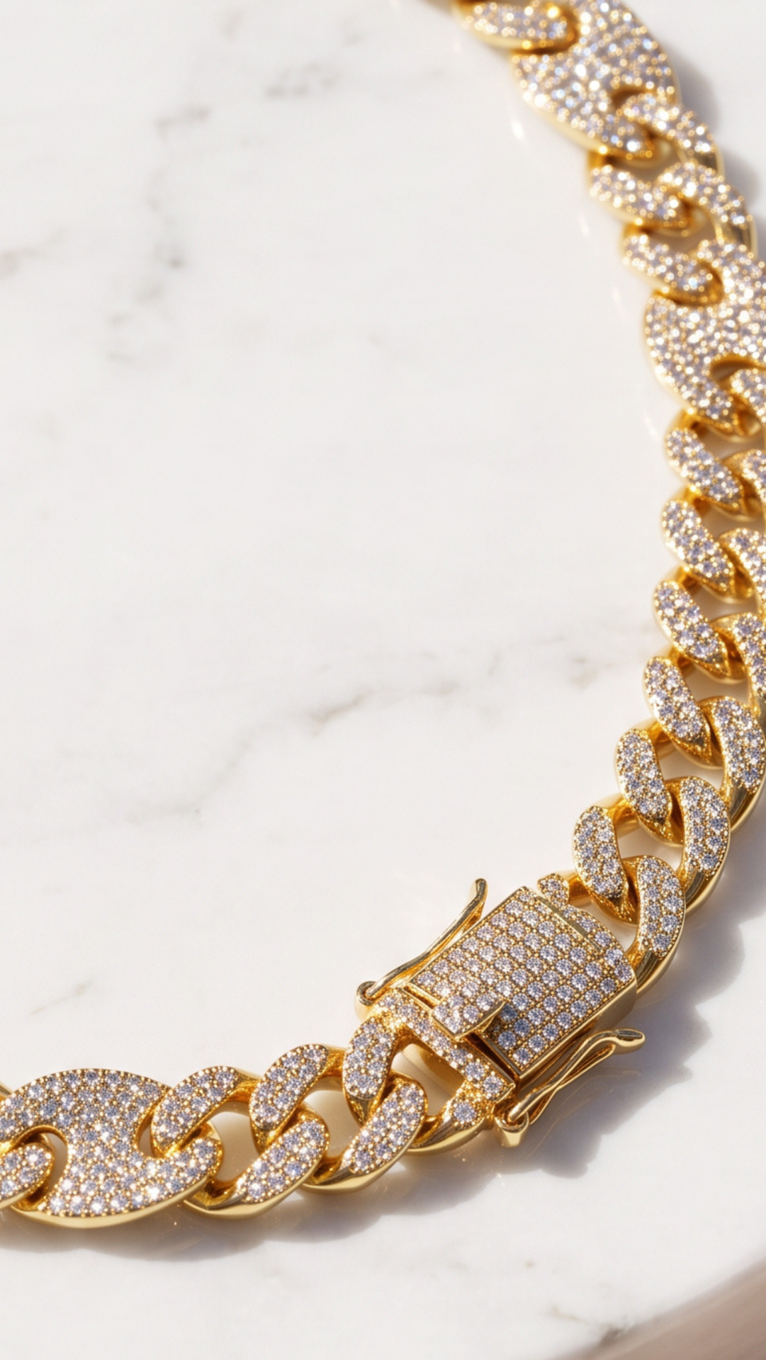 Micro Pavé Miami Curb Chain Necklace