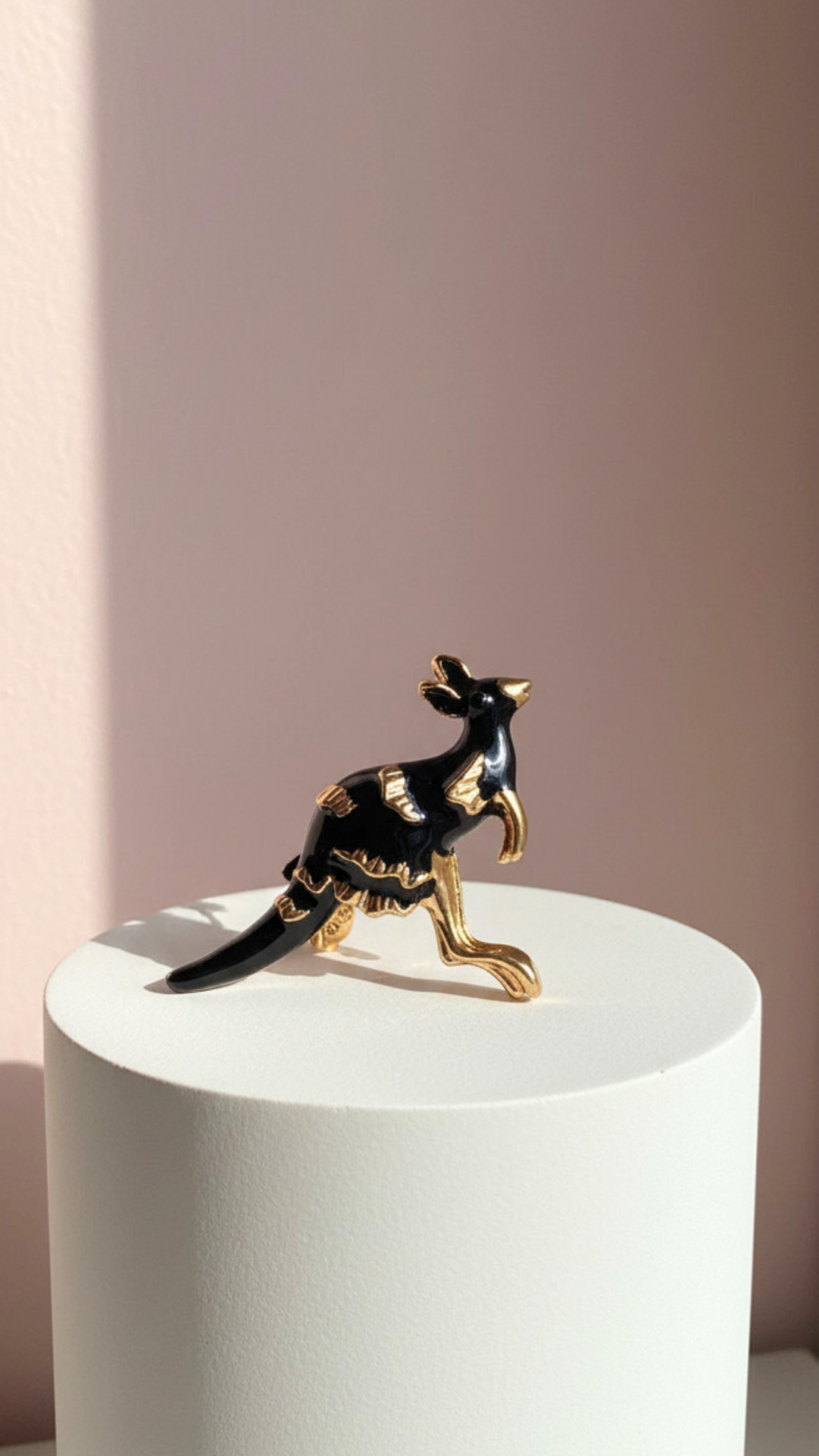 Kangaroo Animal Enamel Brooch Pin