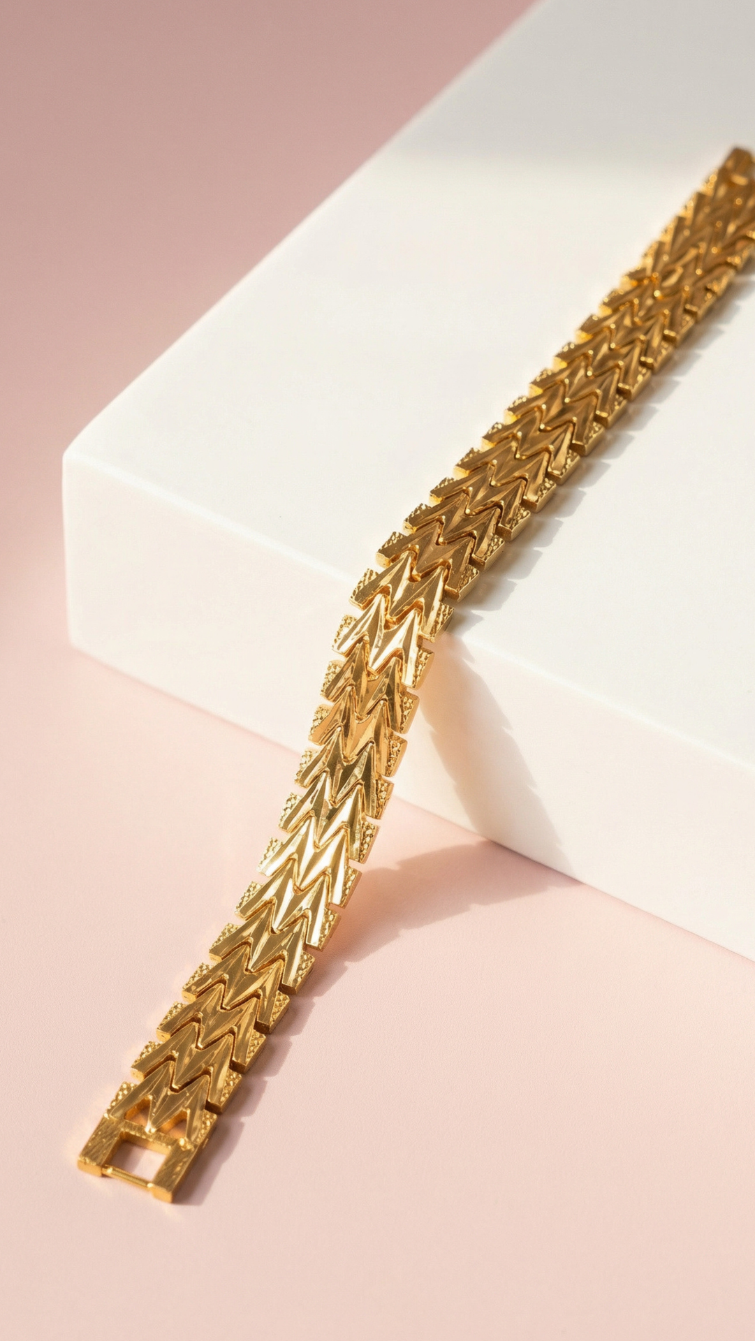 24k Gold Plated Geometric Link Bracelet
