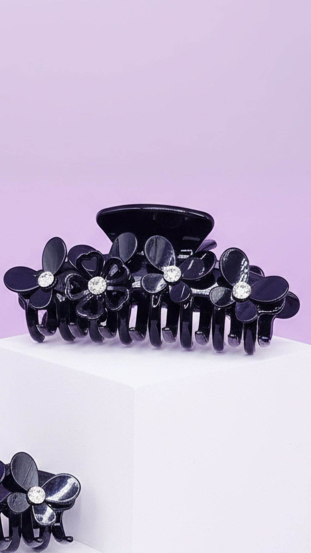 Black Flower Crystal Hair Clamps