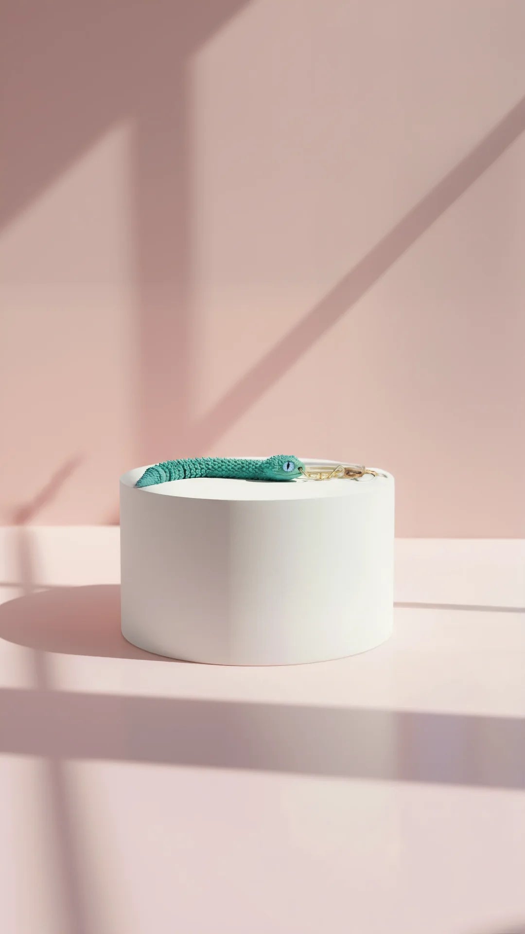 3D Printed Articulated Fantasy Worm: Bioplastic Fidget Key Ring