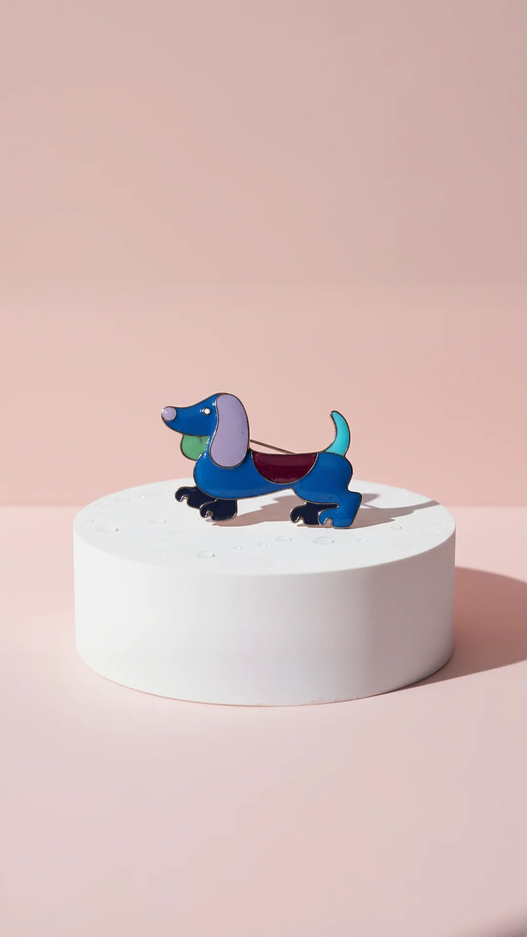 Acrylic Glossy Dachshund Sausage Dog Magnetic Brooch