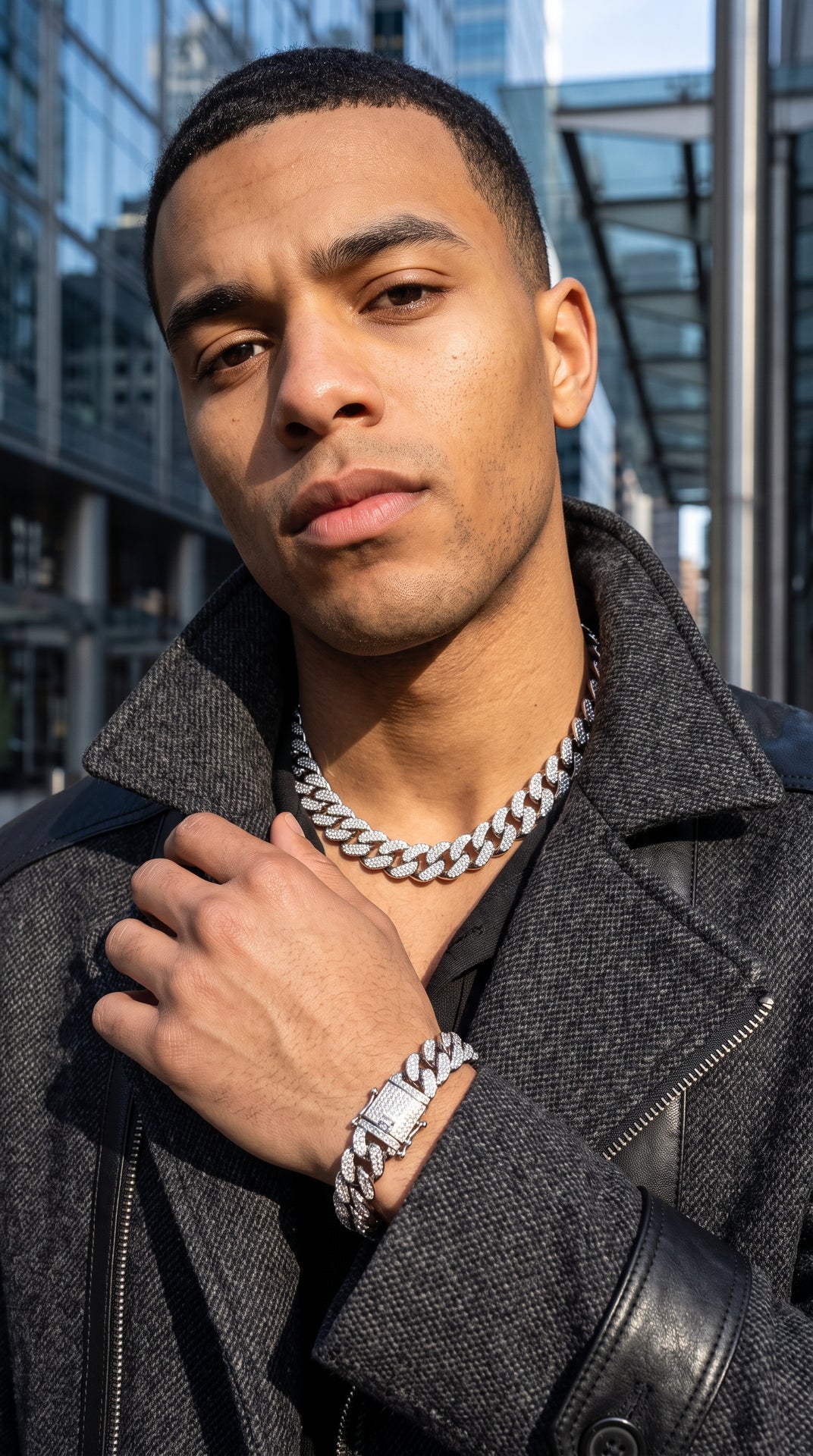 Unisex Iced-Out Cuban Link Chain Necklace