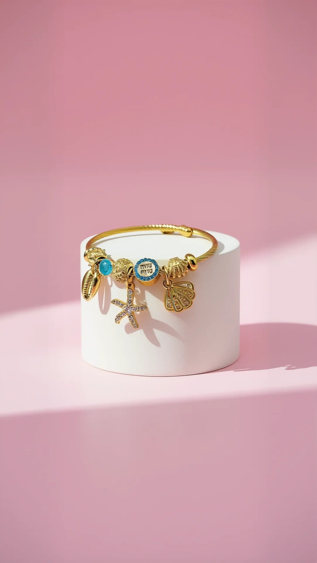 Starfish & Seashells Crystal Charm Beaded Bracelet