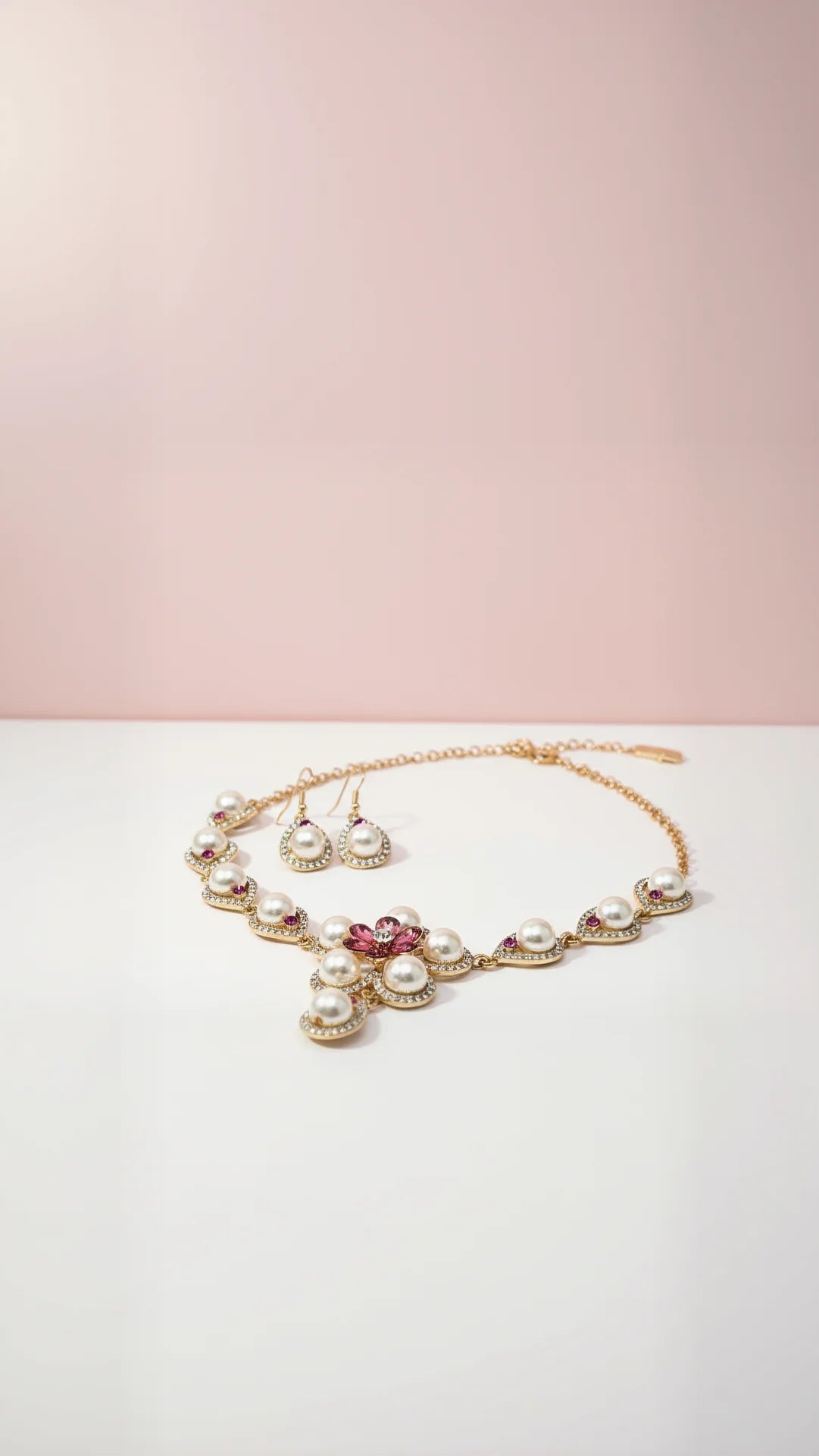 Pearl Crystal Flower Necklace & Earrings Set