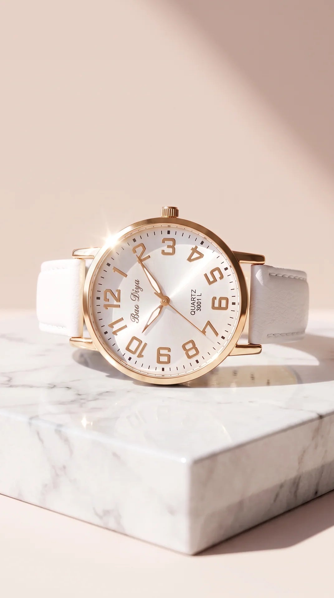 Aura Analogue Classic Watch