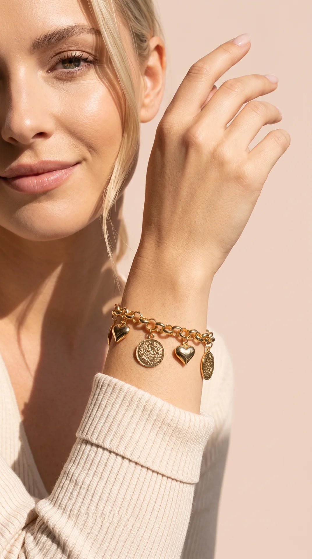 Gold Plated Sovereign & Heart Charm Bracelet