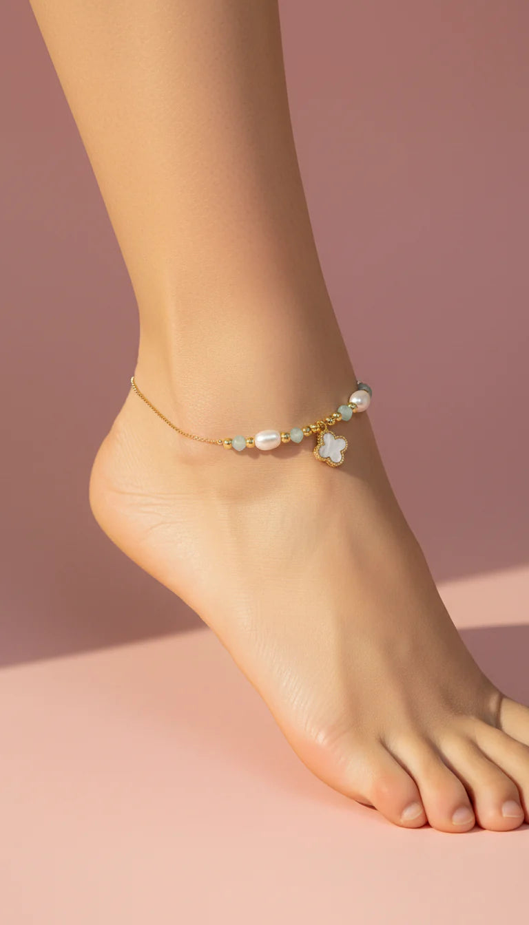 Clover & Pearl Beaded Pull Tie Anklet
