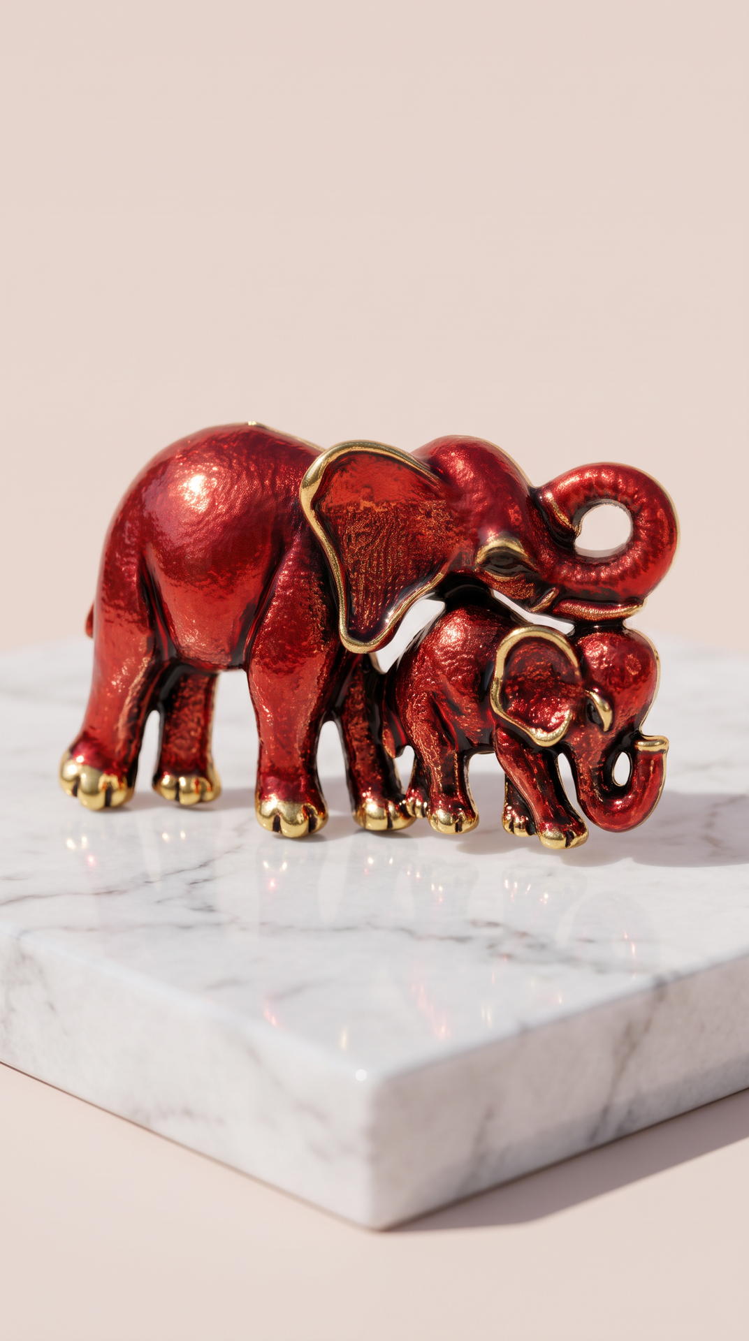 Mama & Baby Elephant Enamel Brooch Pin