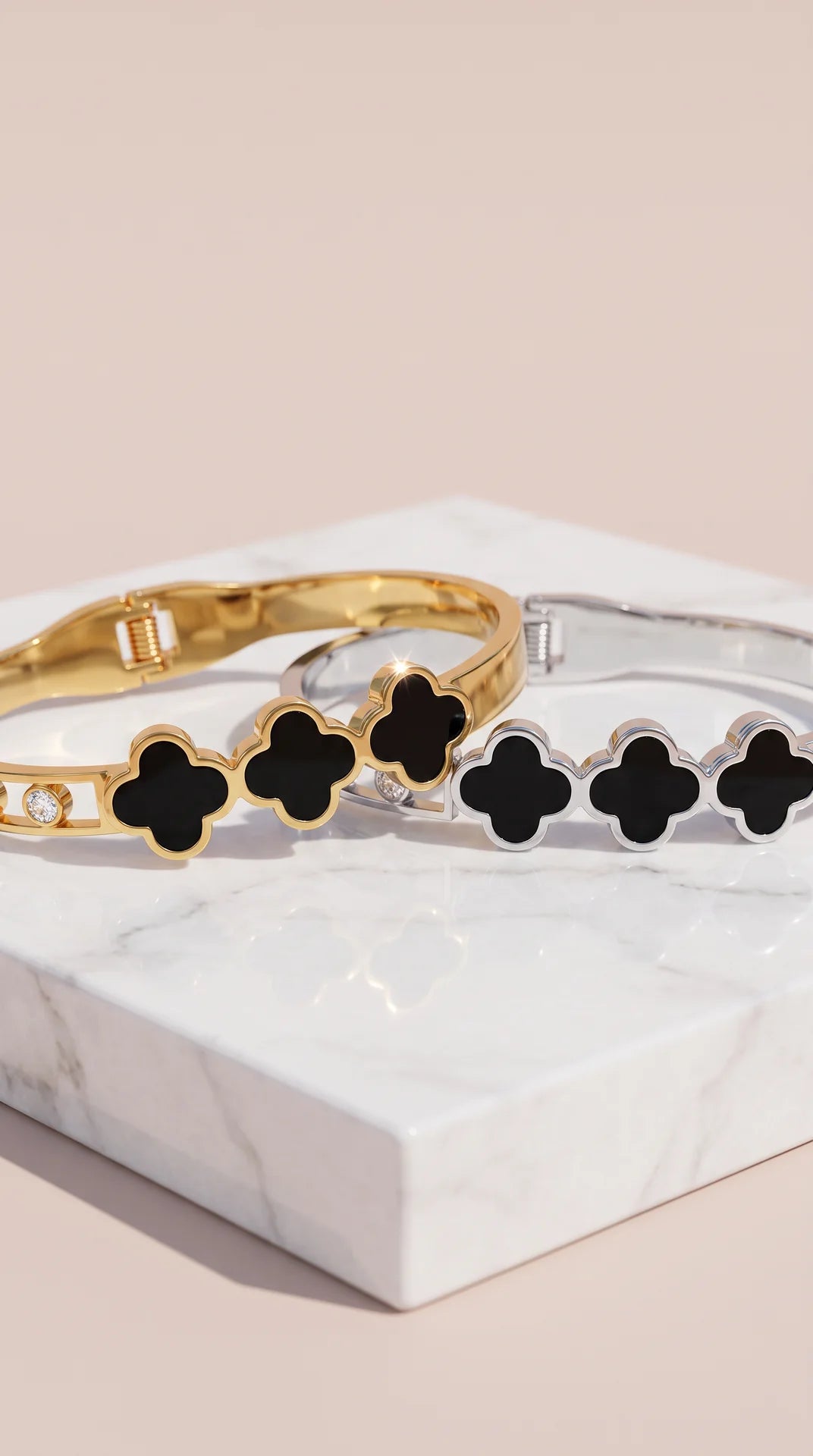 Clover Black Stone Cuff Bracelet – Gold & Silver Tone