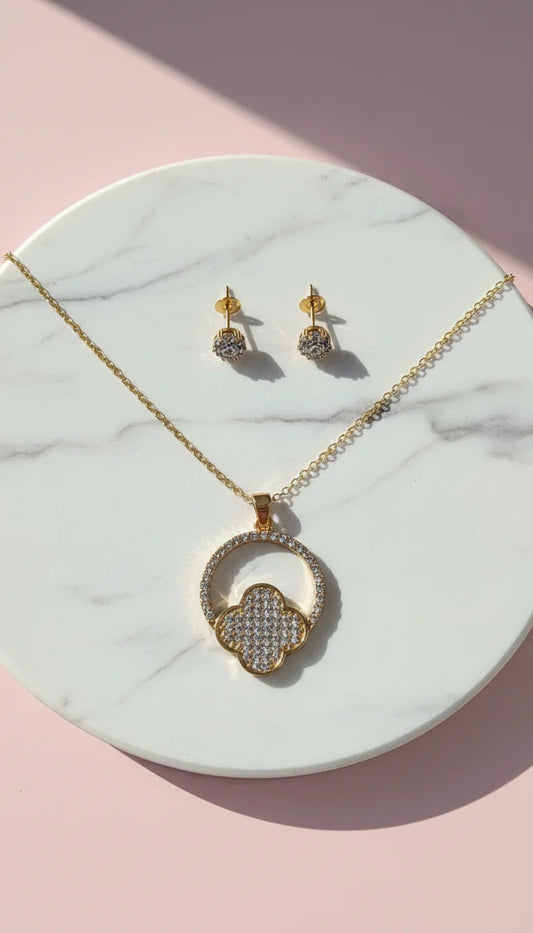 Crystal Clover Pendant Necklace & Earring Set