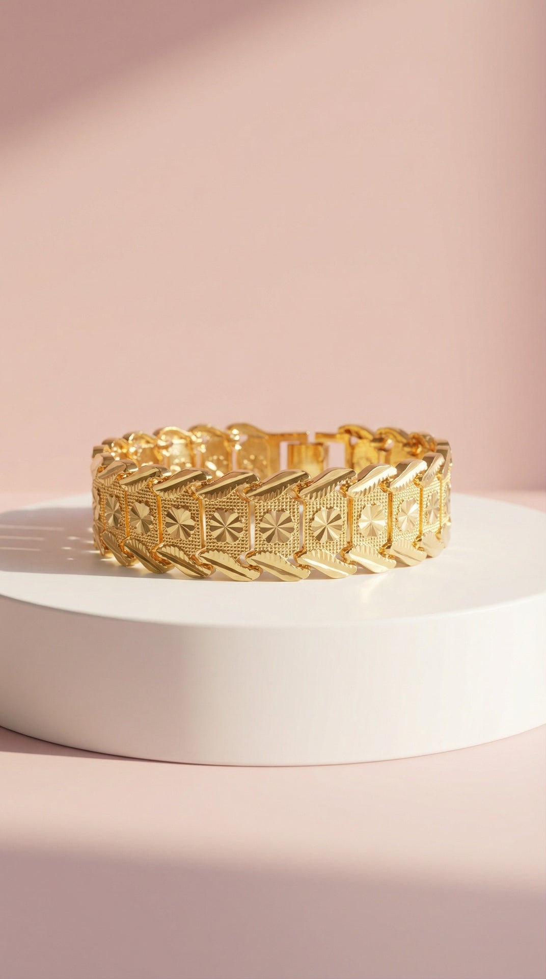 Waterproof 24k Gold Plated Flower Link Bracelet