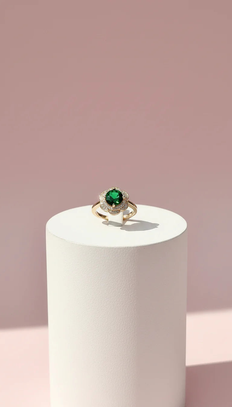 Green Flower Crystal Ring Gold Box set of 12