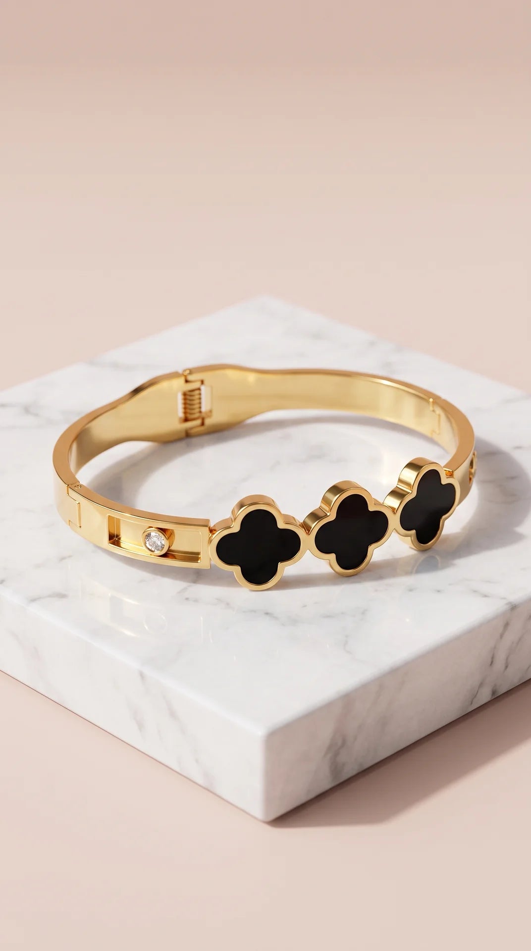 Clover Black Stone Cuff Bracelet – Gold & Silver Tone
