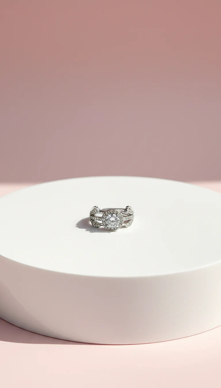 Silver Cut Out Crystal Solitaire Ring Silver Box set of 12