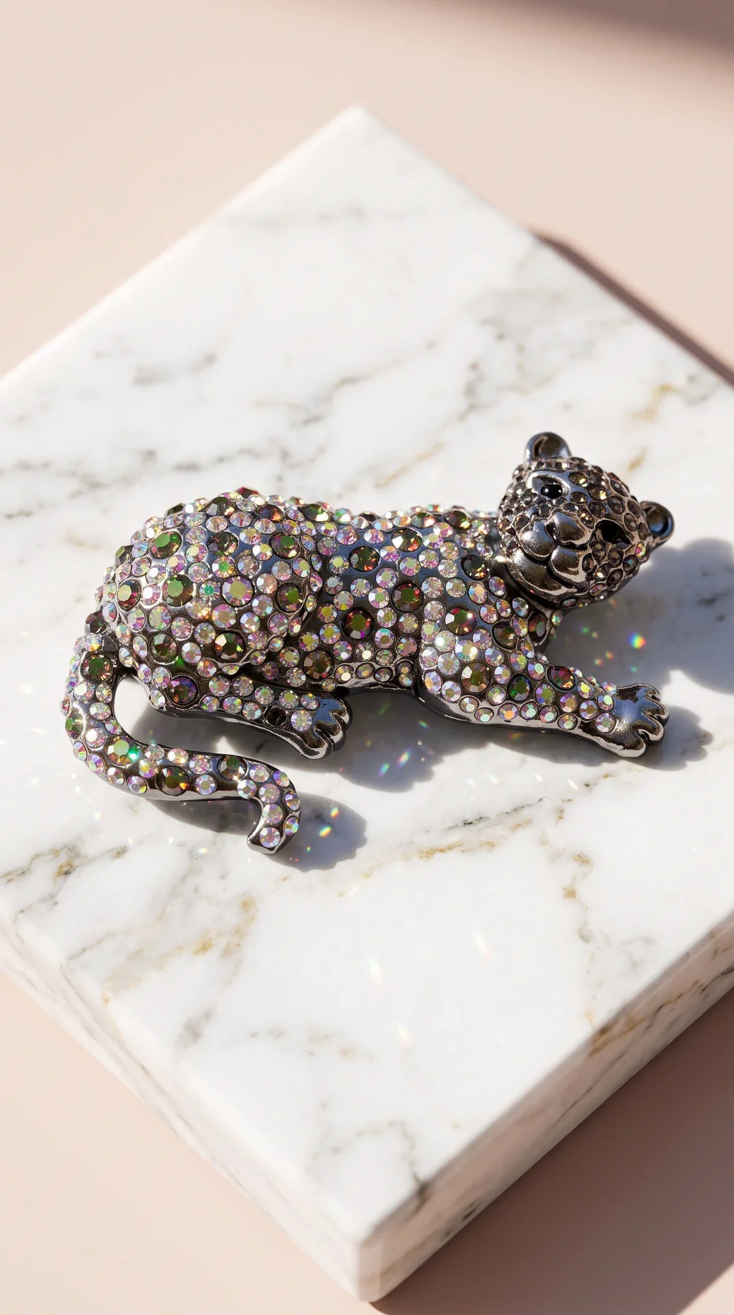 Crystal Leopard Brooch – Sparkling Animal Statement Pin