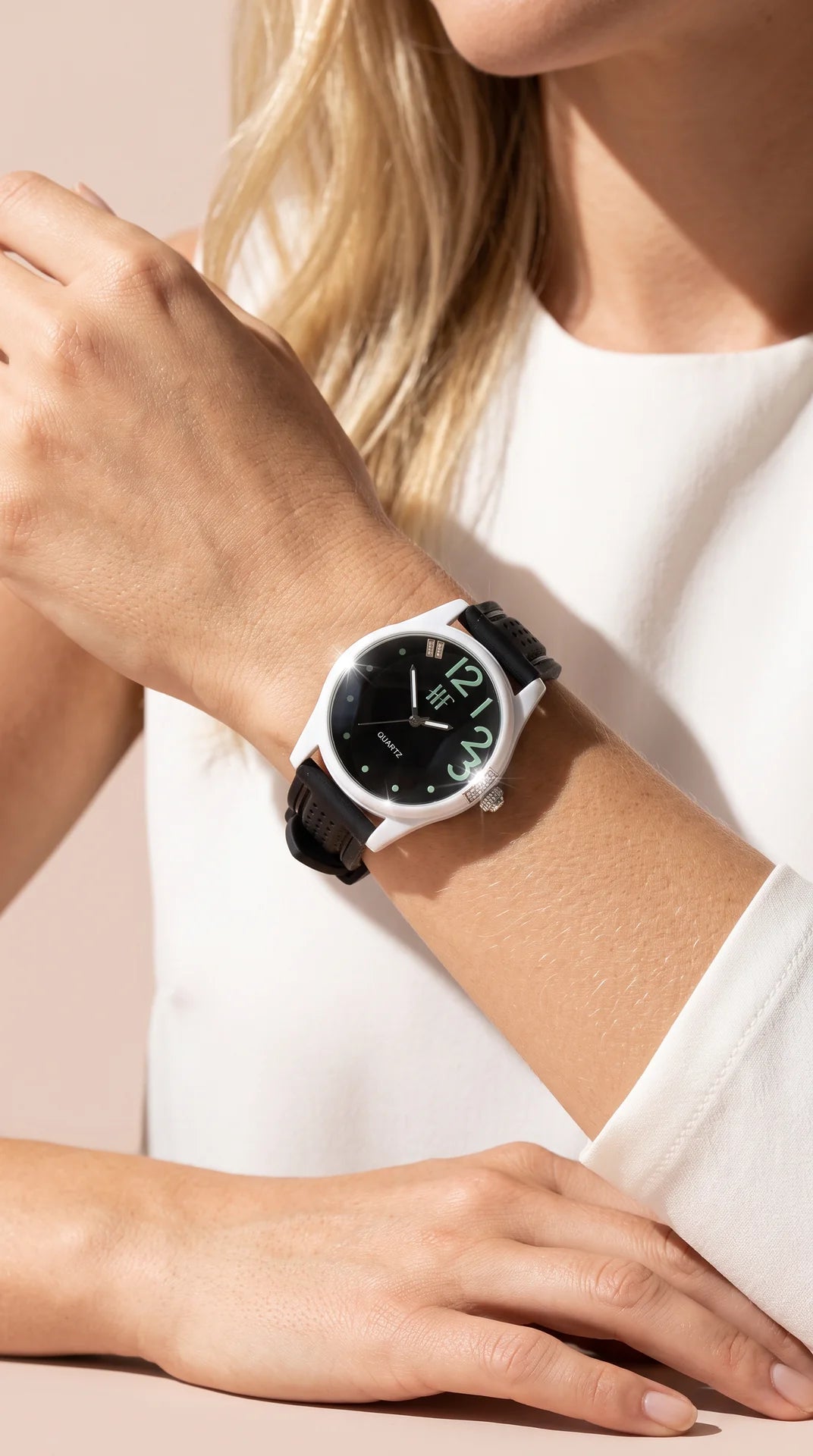 Classic Black Dial Watch – Unisex