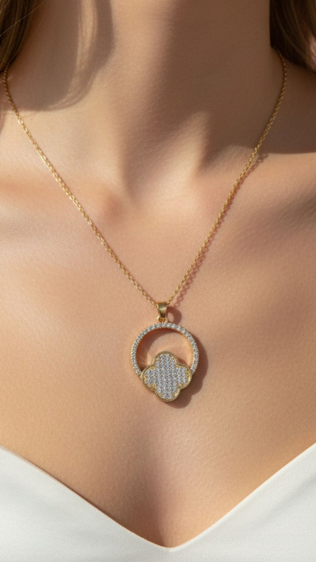 Crystal Clover Pendant Necklace & Earring Set