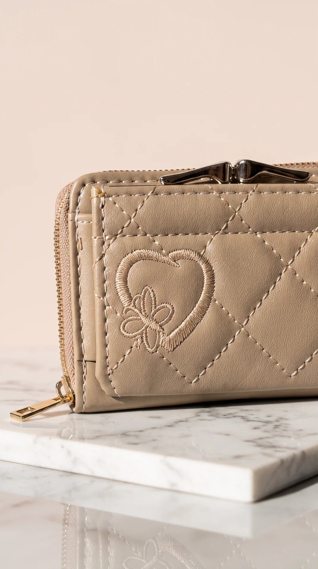 Embroidered Heart Bifold Zip Coin Wallet