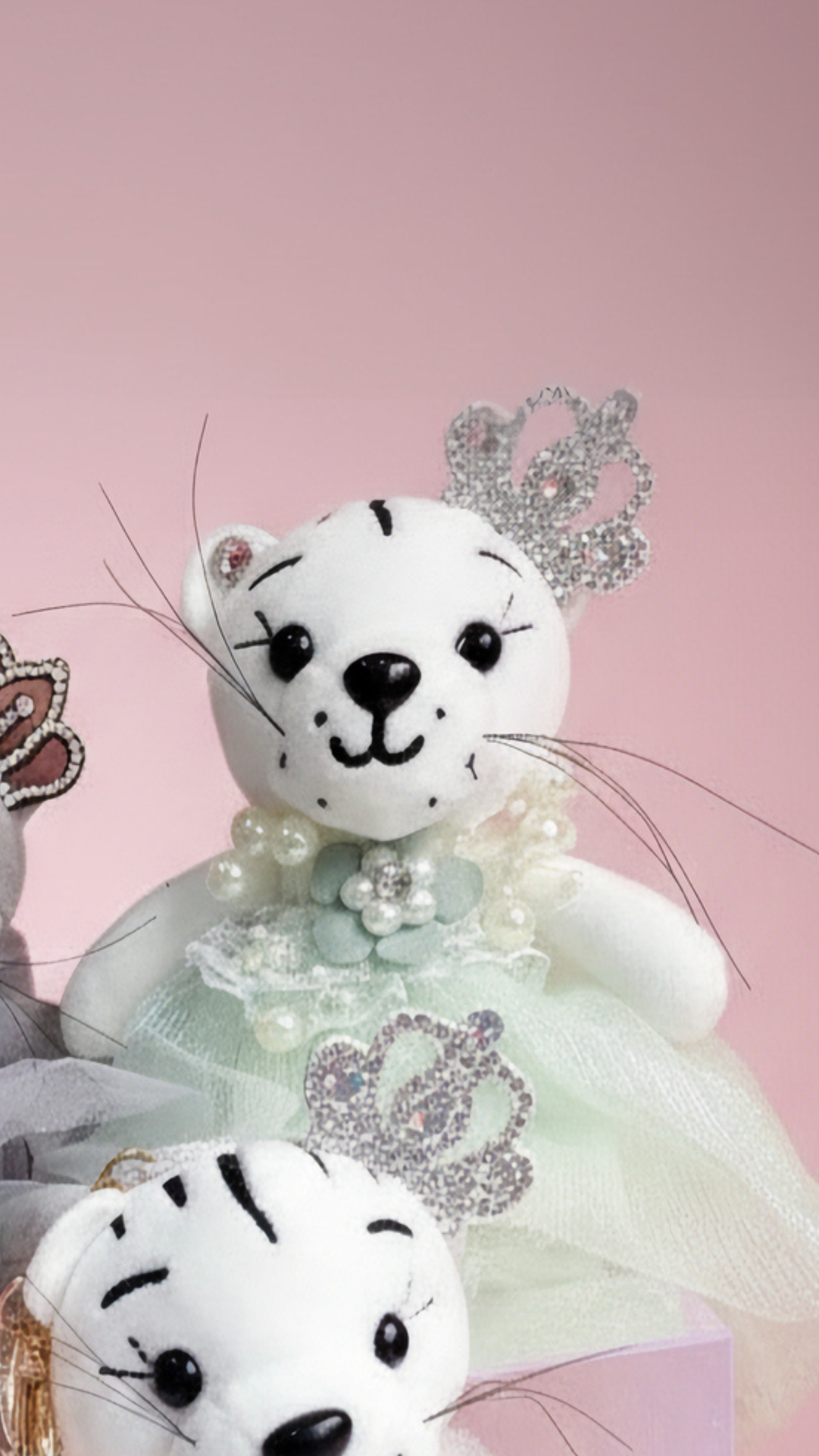 Mini Softie Squad Tiger Bag Charm Key Ring & Bag Charm