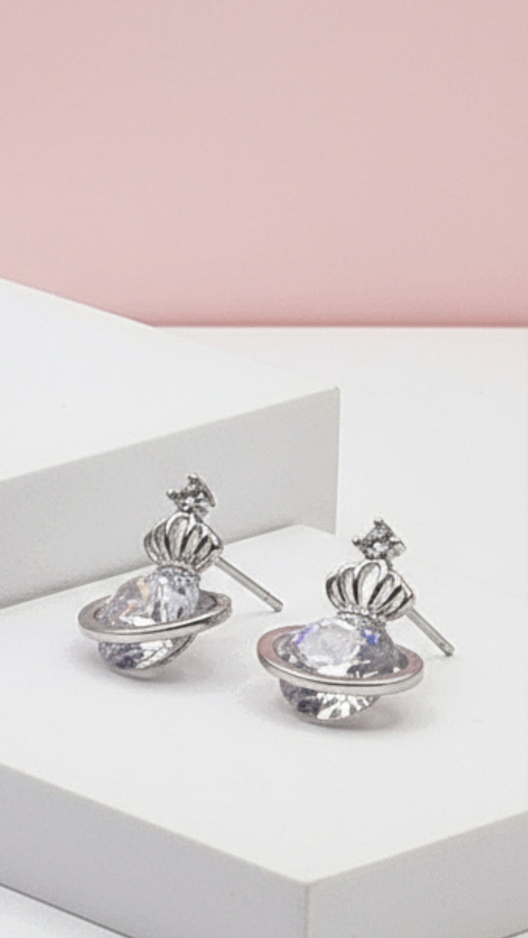 Crown Crystal Stud Earrings