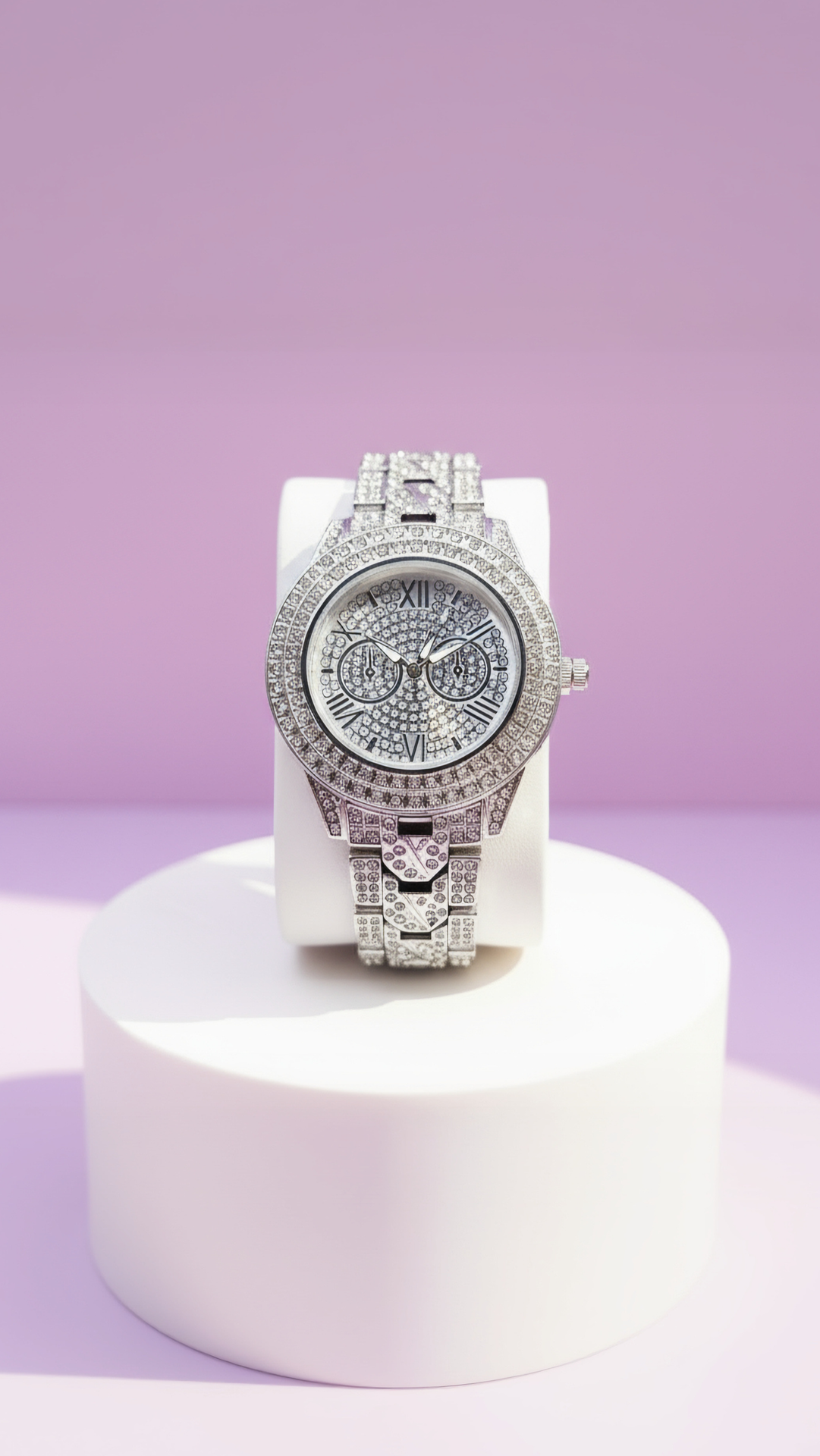 Luxe Crystal Bezel Round Face Watch