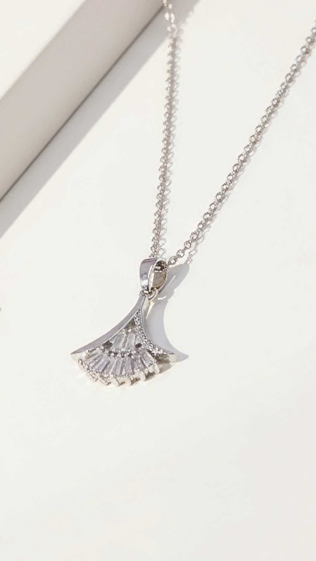Ginkgo Leaf Crystal Pendant Necklace