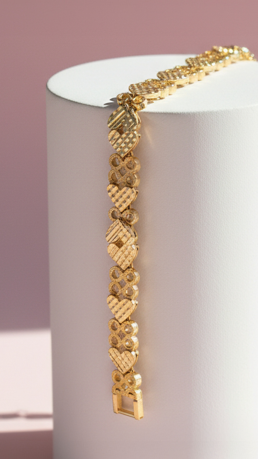 24k Gold Plated Hearts & Circles Link Bracelet