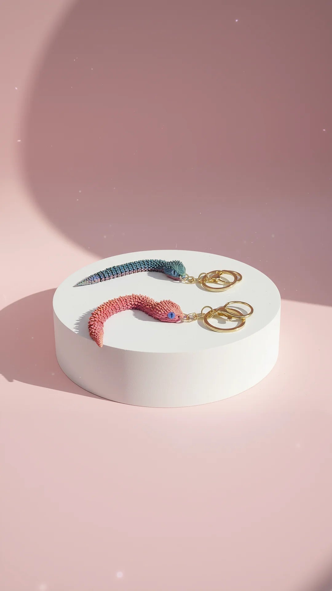3D Printed Articulated Fantasy Worm: Bioplastic Fidget Key Ring