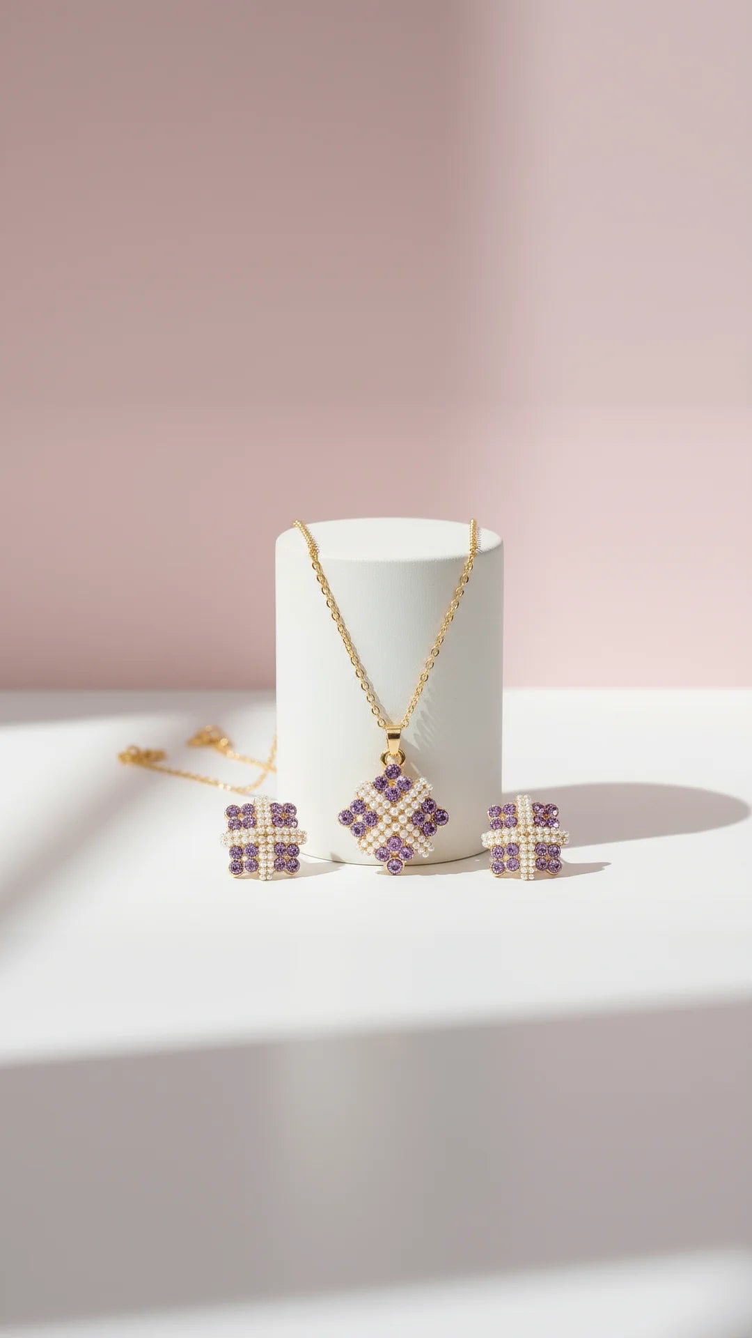 Pearl Crystal Necklace & Earrings Set