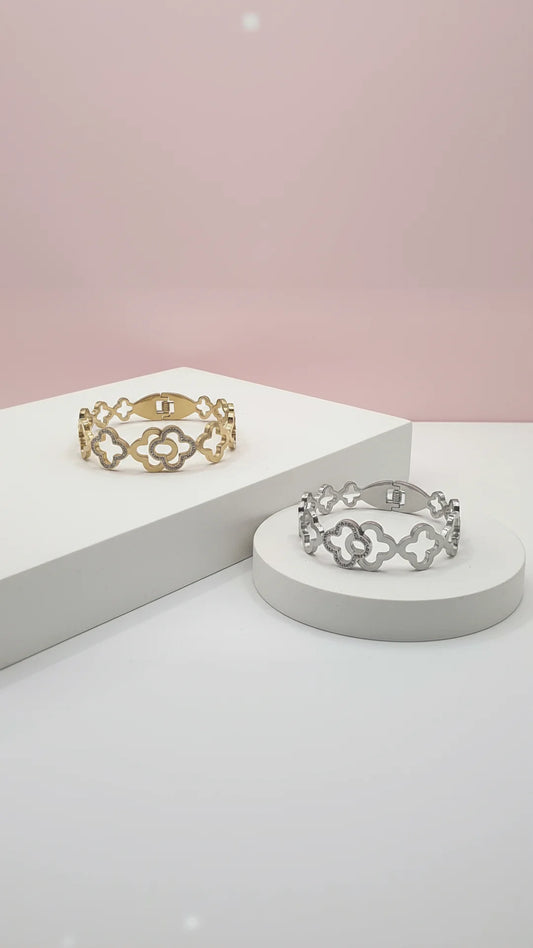 Stainless Steel Pavé Clover Crystal Stacking Bangle