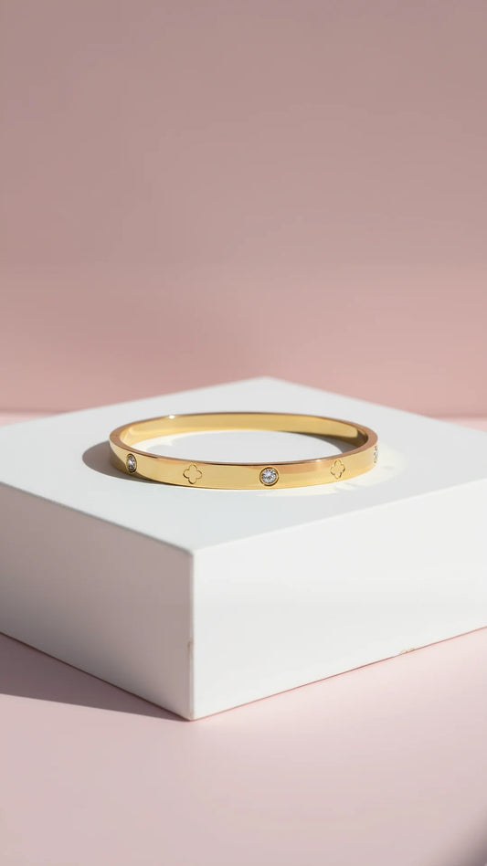 Waterproof Stainless Steel Gold Clover Love Bangle