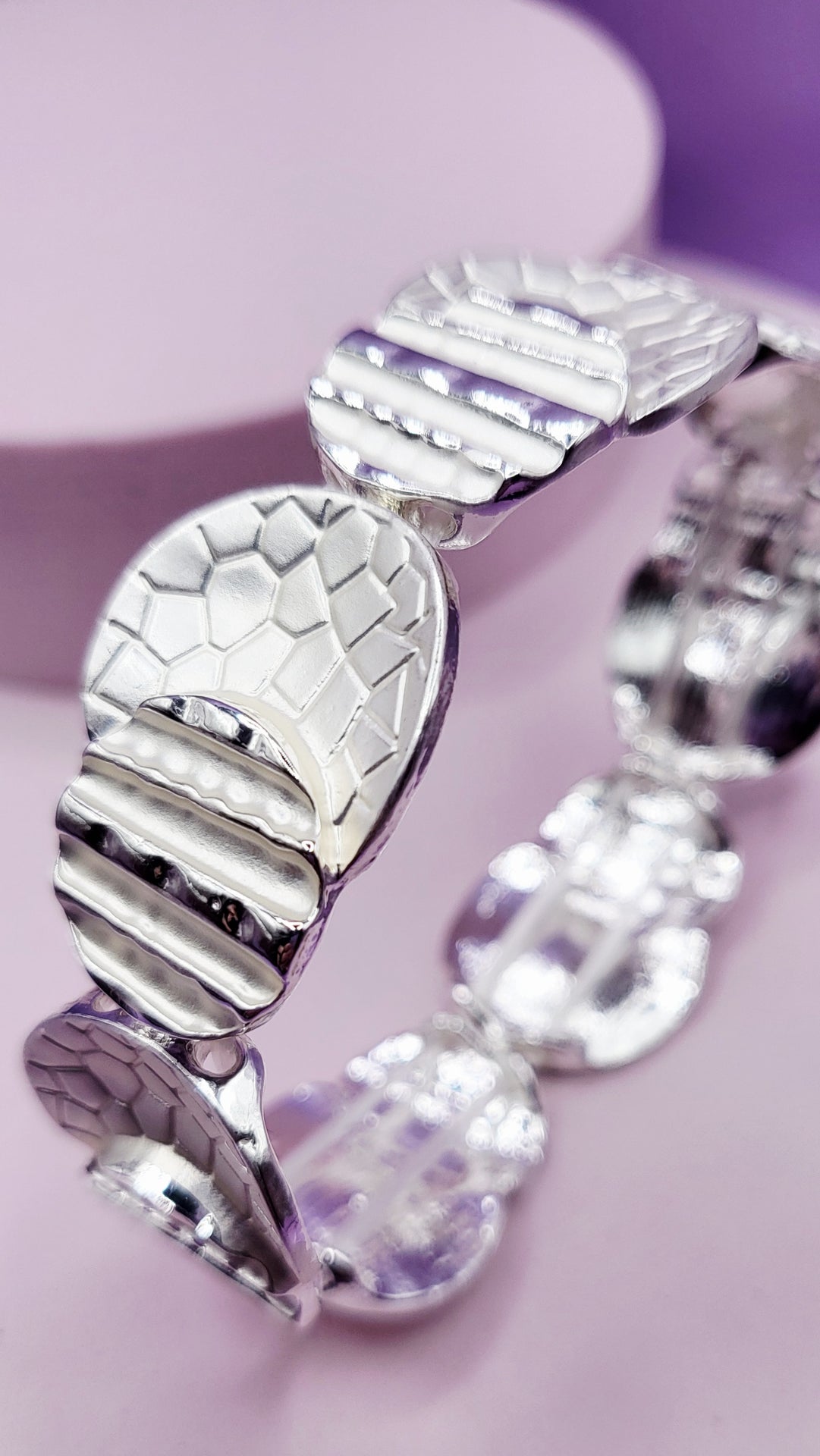 Abstract Circle Bracelet